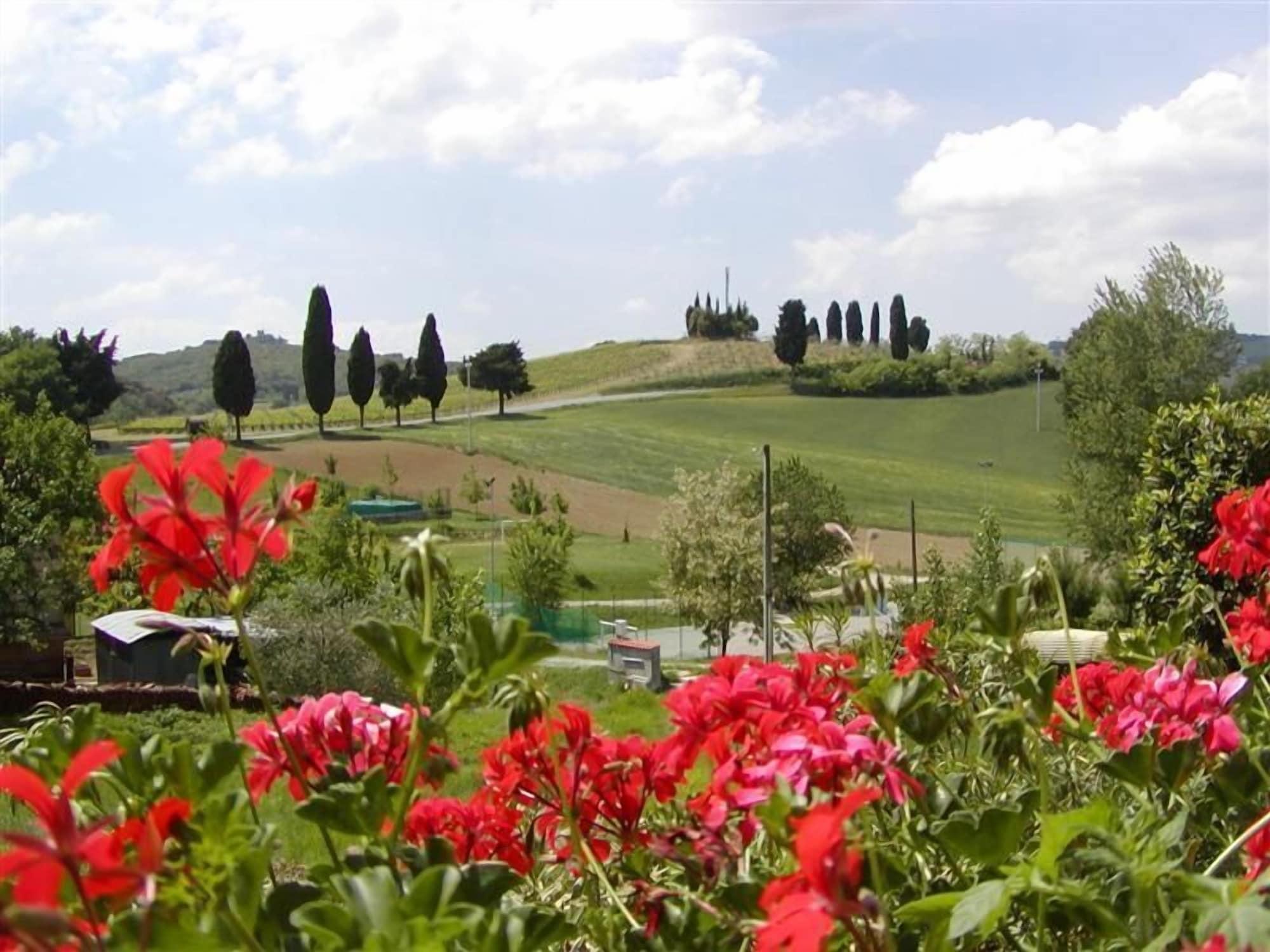 Hotel Le Volpaie San Gimignano Udogodnienia zdjęcie